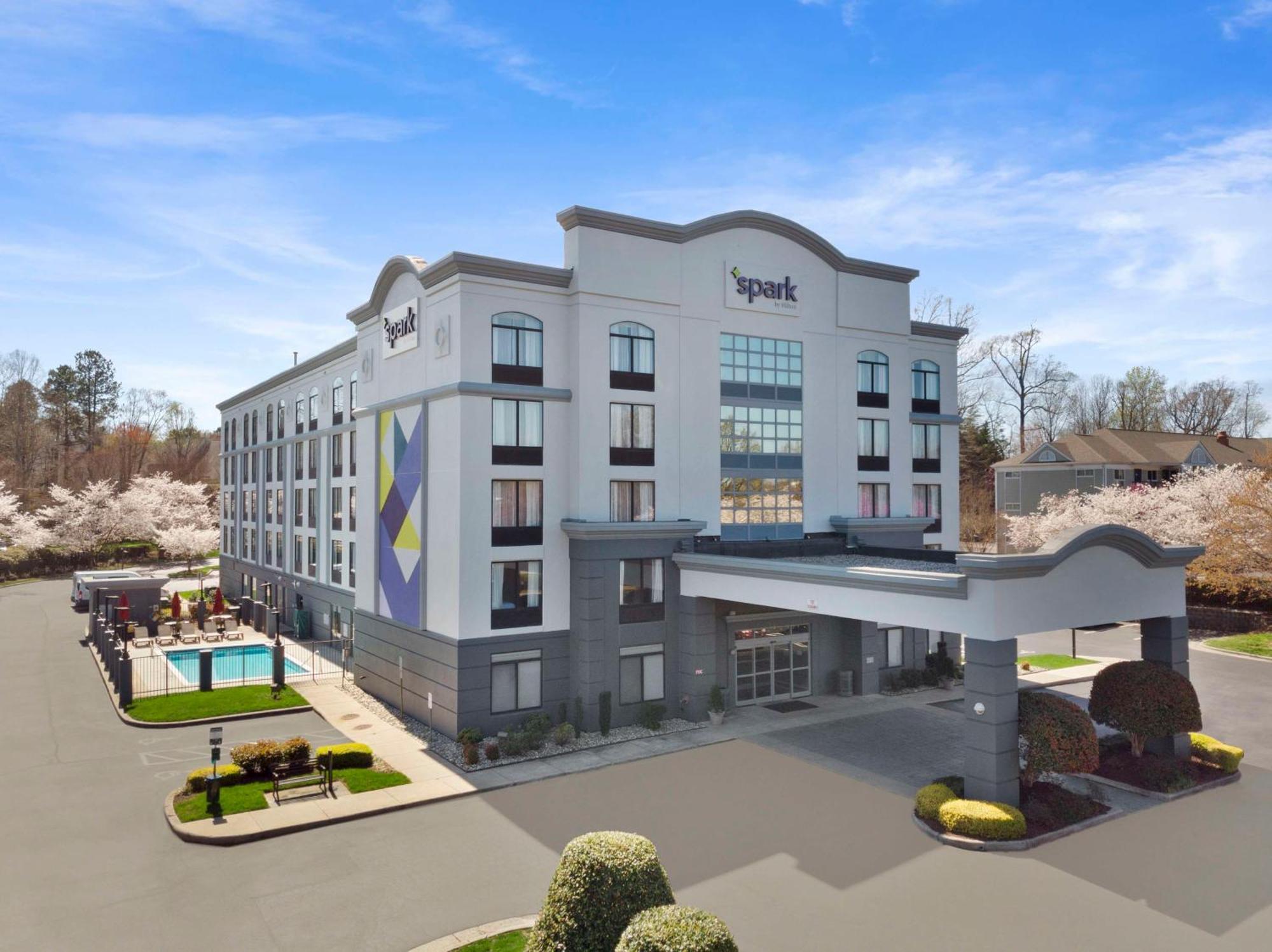 Spark By Hilton Greensboro Buitenkant foto
