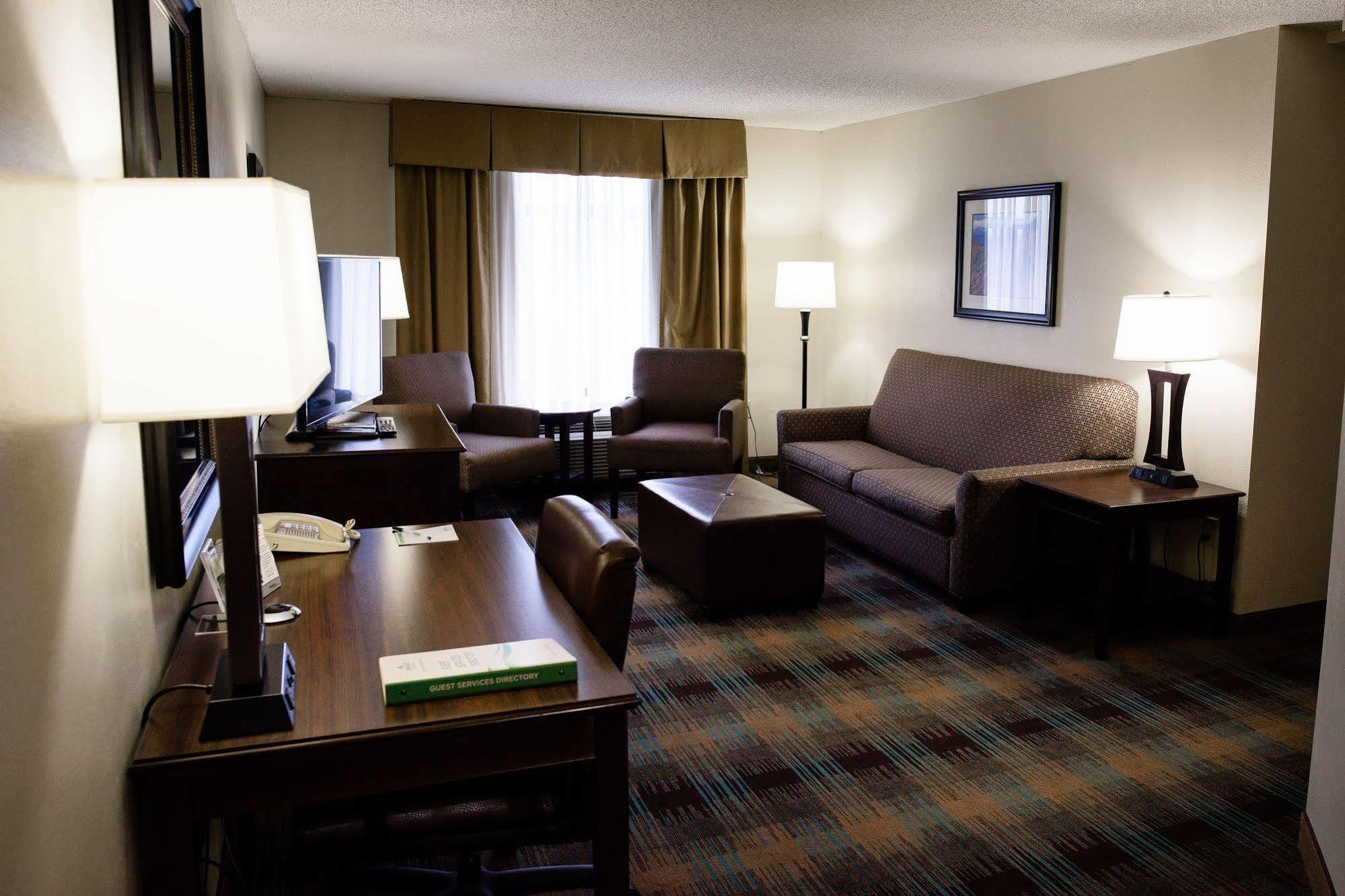 Spark By Hilton Greensboro Buitenkant foto