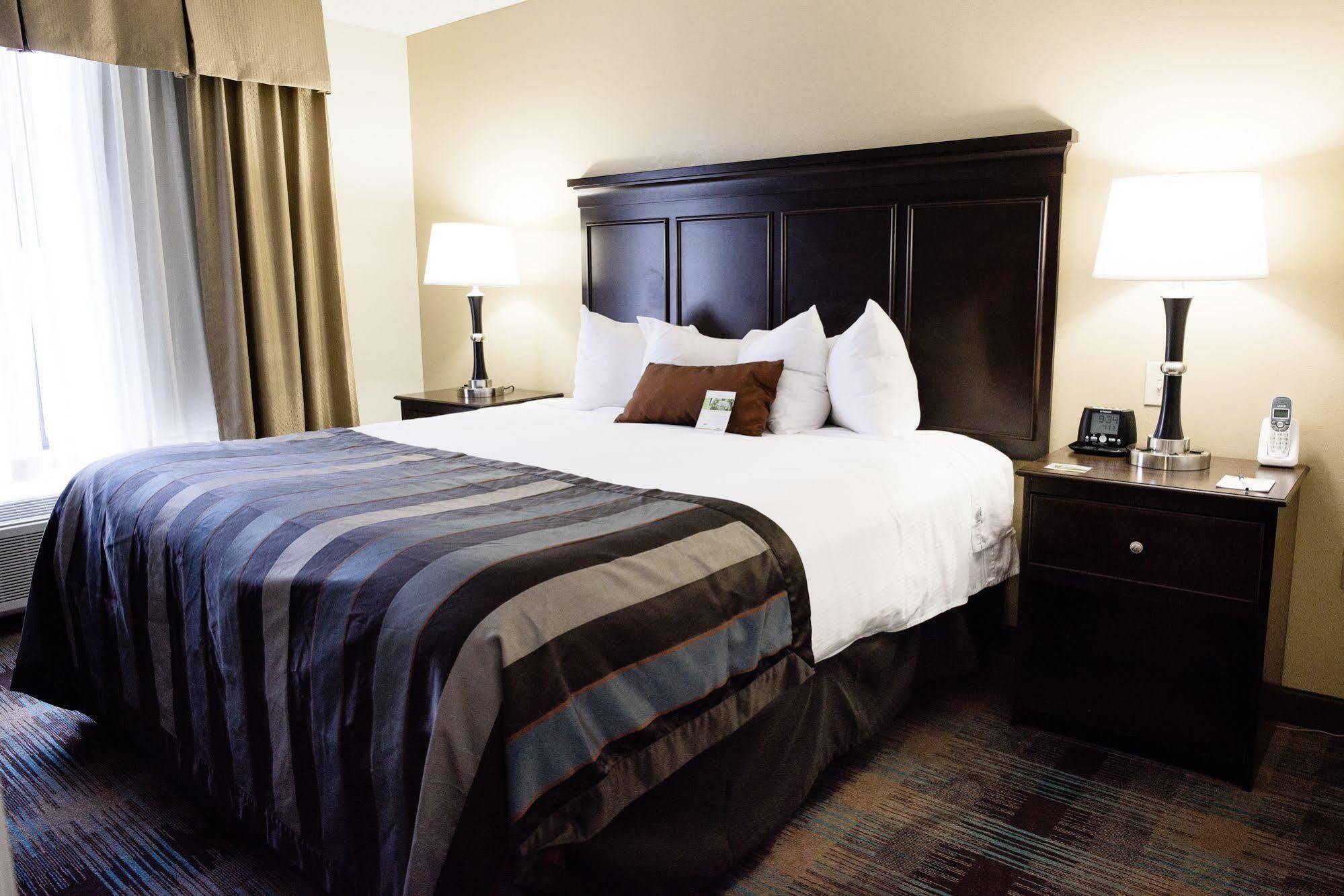 Spark By Hilton Greensboro Buitenkant foto