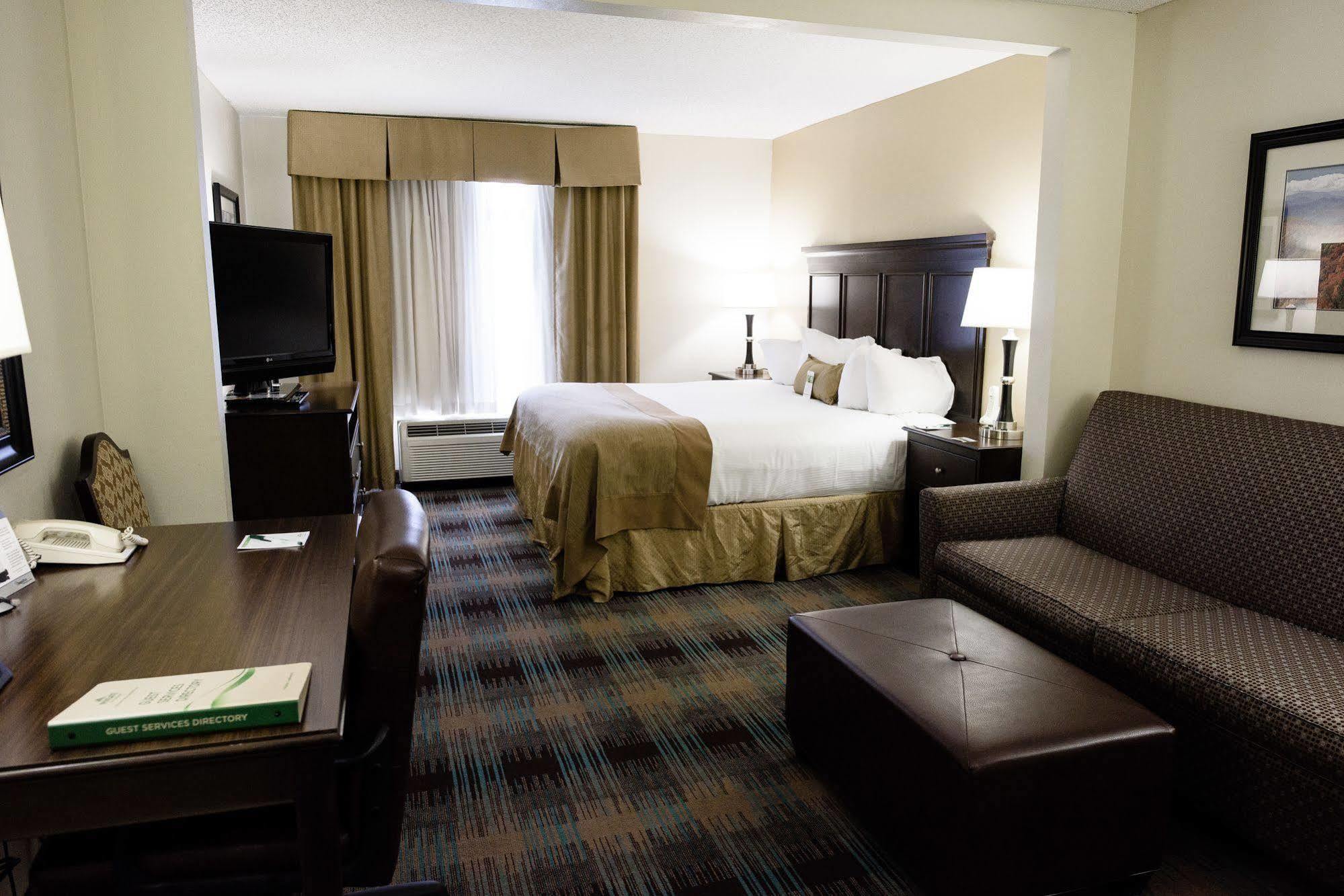 Spark By Hilton Greensboro Buitenkant foto